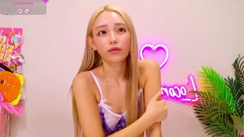 -LOCOMOCO- @ Stripchat • Recorded June 2, 2026 11:13 • 33m