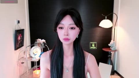 2Zoe @ Stripchat • Recorded March 18, 2026 13:01 • 38m