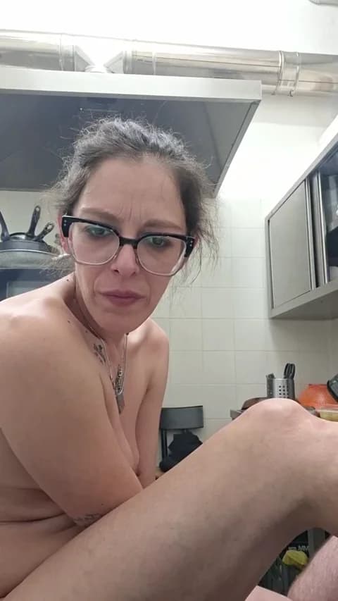 AlbaFox @ Cam4 • Recorded March 7, 2026 23:01 • 52m