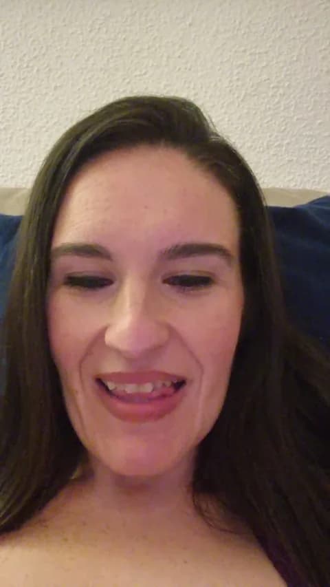 Aurasensual69 @ Cam4 • Recorded May 1, 2026 03:53 • 53m