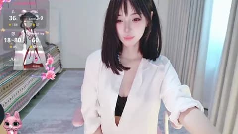 Bella-ox @ Stripchat • Recorded April 29, 2026 04:40 • 55m