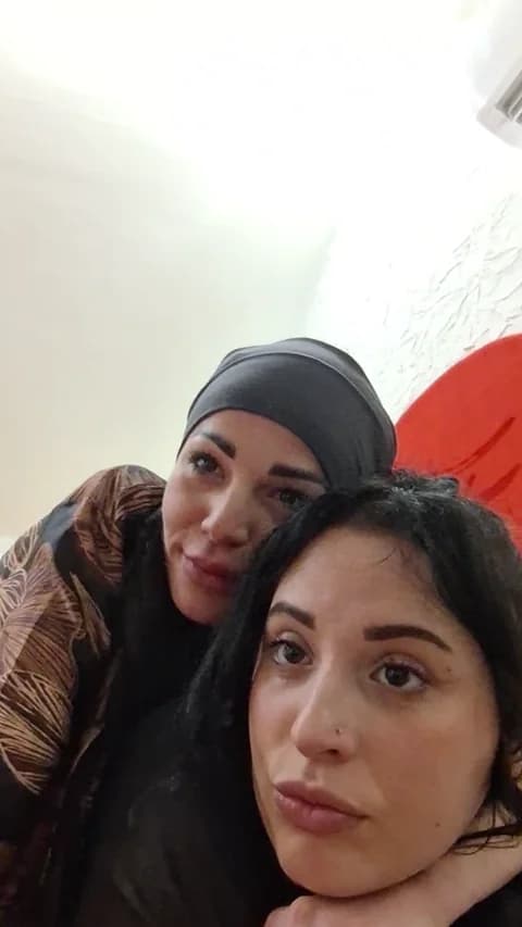 Charly485Ita @ Cam4 • Recorded March 25, 2026 23:34 • 40m