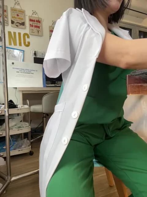 Clinic_Sexy @ Stripchat • Recorded March 12, 2026 06:04 • 34m