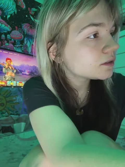 Cutiepiespanks @ Stripchat • Recorded March 8, 2026 03:52 • 38m