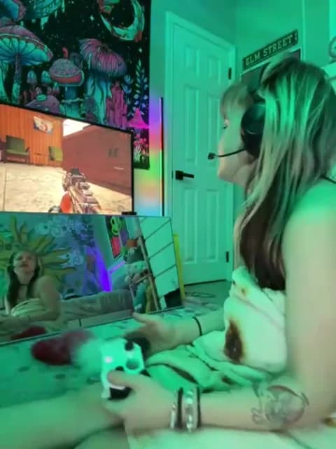 Cutiepiespanks @ Stripchat • Recorded March 15, 2026 09:16 • 111m