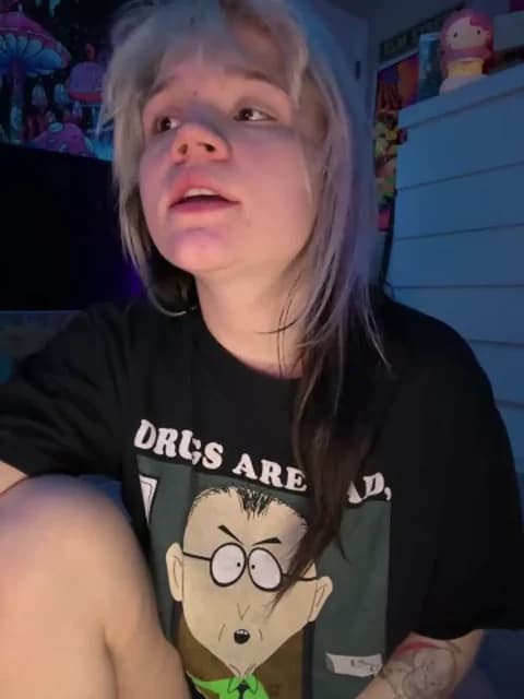 Cutiepiespanks @ Stripchat • Recorded April 14, 2026 05:39 • 40m