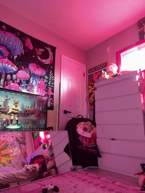 Cutiepiespanks @ Stripchat • Recorded May 6, 2026 23:24 • 92m