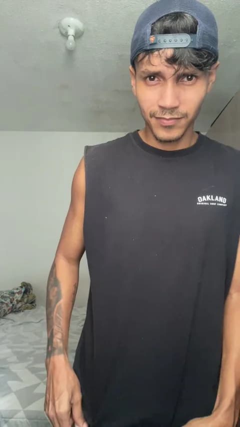 DiDimota @ Cam4 • Recorded April 21, 2026 19:17 • 89m