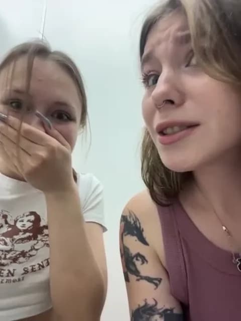 EliteBitch @ Stripchat • Recorded May 31, 2026 08:21 • 36m