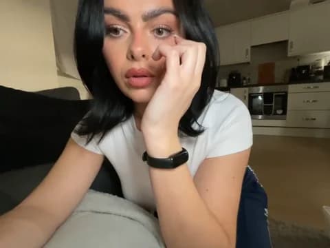 FrancescaXO @ Stripchat • Recorded April 15, 2026 16:39 • 59m