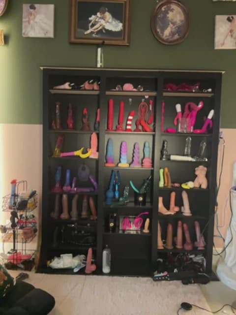 GingerSnap33 @ Stripchat • Recorded February 21, 2026 22:29 • 120m