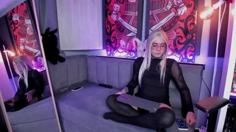 JadeyKhada @ Stripchat • Recorded April 25, 2026 01:51 • 113m