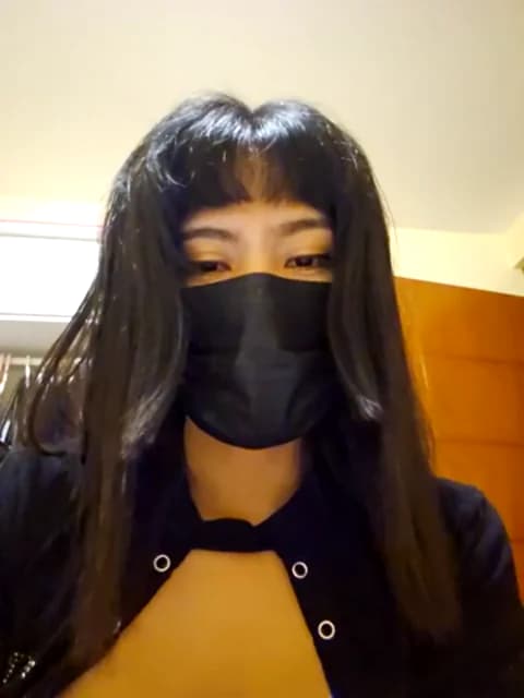 Latin_summer @ Stripchat • Recorded March 31, 2026 05:57 • 88m