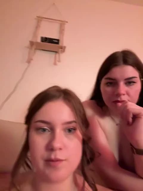 MaribelRiver @ Stripchat • Recorded January 12, 2026 21:46 • 37m