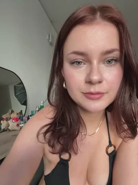 MaribelRiver @ Stripchat • Recorded May 9, 2026 17:19 • 40m