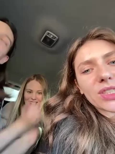 MariiD @ Stripchat • Recorded April 1, 2026 14:31 • 31m