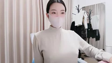 Minako-KK @ Stripchat • Recorded January 13, 2026 04:49 • 82m