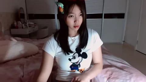 Miu1_girl @ Stripchat • Recorded March 16, 2026 03:24 • 68m