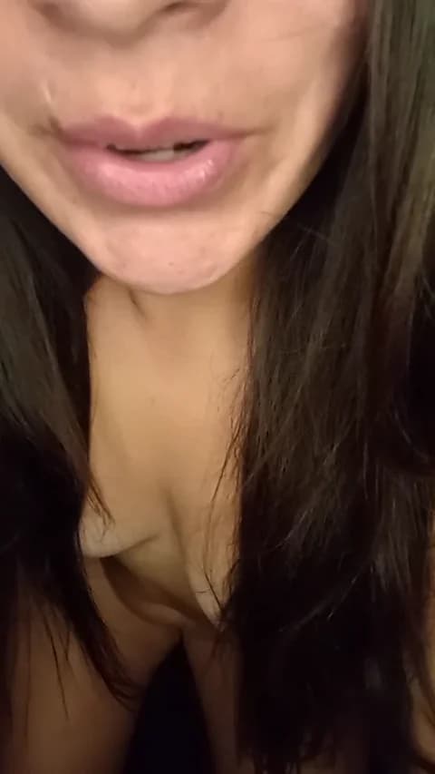 Moma98 @ Cam4 • Recorded March 15, 2026 07:01 • 38m