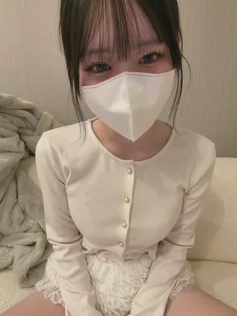 R-bonbon @ Stripchat • Recorded March 9, 2026 10:00 • 30m