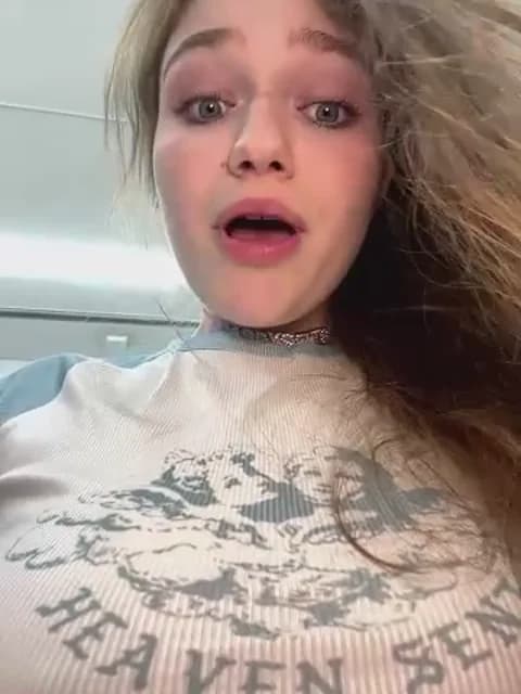 RussianWoman @ Stripchat • Recorded January 14, 2026 08:12 • 61m