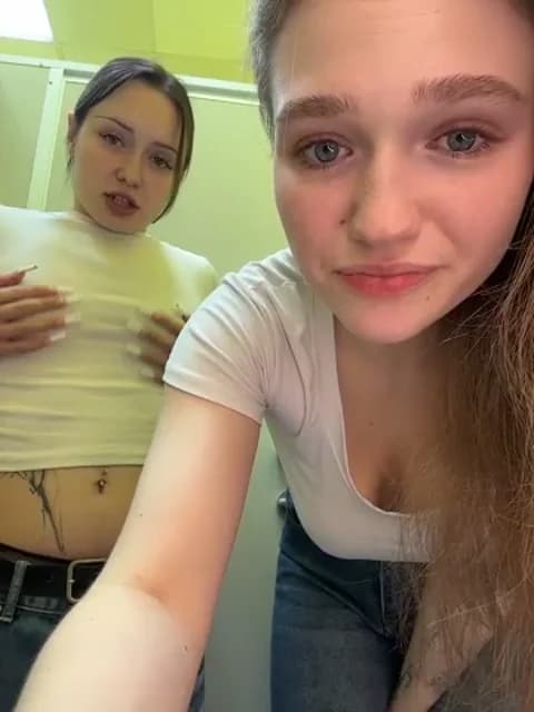 RussianWoman @ Stripchat • Recorded March 22, 2026 10:15 • 41m