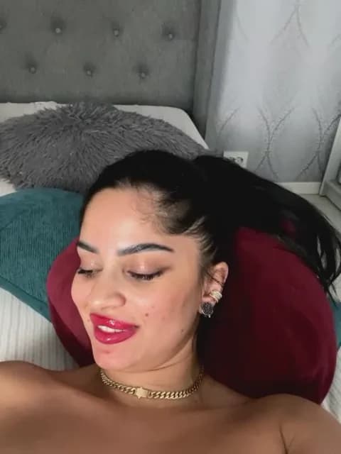 _adelle @ Stripchat • Recorded January 15, 2026 17:22 • 53m