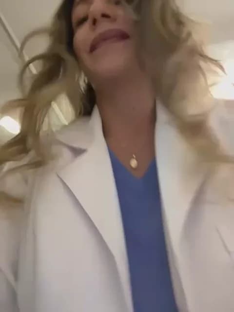 alicee16 @ Stripchat • Recorded March 7, 2026 18:01 • 44m