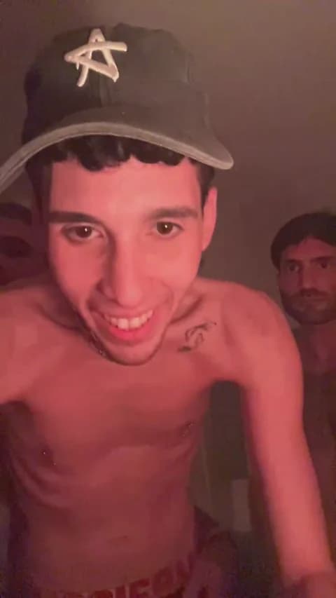 argentinefire @ Cam4 • Recorded April 18, 2026 12:44 • 36m