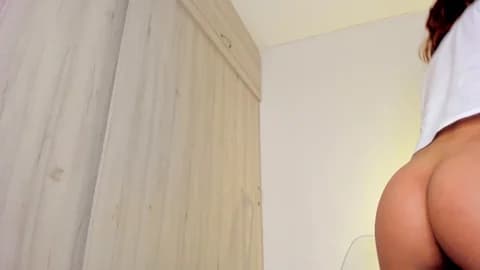 aurora_bunnie @ Chaturbate • Recorded March 1, 2026 02:35 • 58m