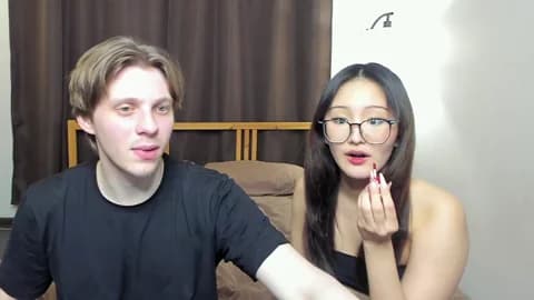 blossomandbee @ Chaturbate • Recorded February 3, 2026 19:01 • 55m