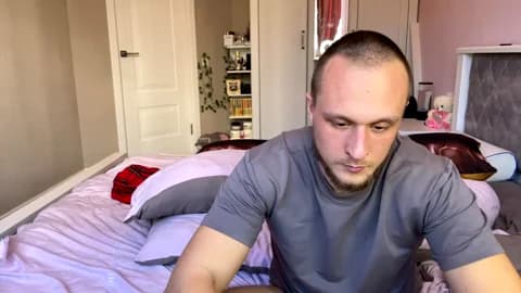 daisy_couple @ Chaturbate • Recorded January 14, 2026 10:30 • 37m