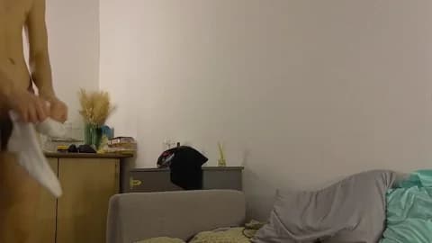 drinklinov @ Chaturbate • Recorded January 27, 2026 01:29 • 50m