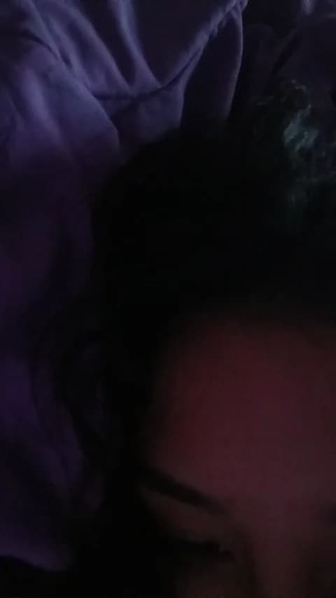 eleonora9solor1 @ Cam4 • Recorded March 18, 2026 22:00 • 31m