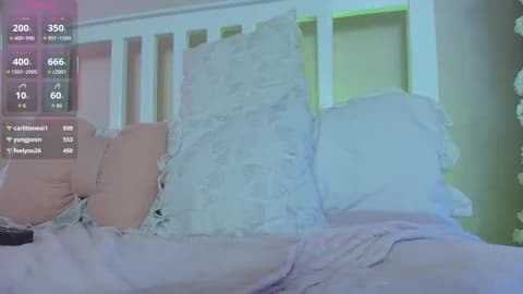 ely_cherry18 @ Chaturbate • Recorded January 13, 2026 08:45 • 69m