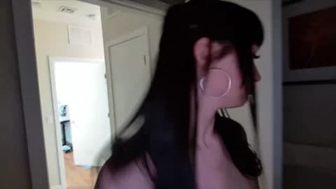 emilyybarely @ Chaturbate • Recorded January 17, 2026 16:03 • 120m