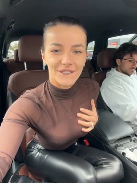 fit_vic @ Stripchat • Recorded April 21, 2026 08:11 • 45m