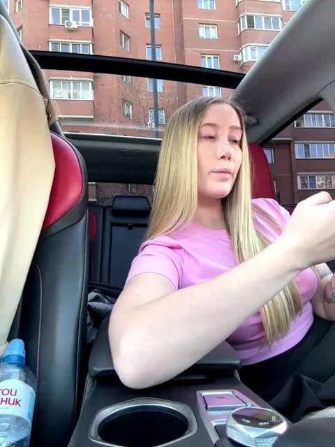 lana-lana03 @ BongaCams • Recorded April 28, 2026 04:41 • 57m