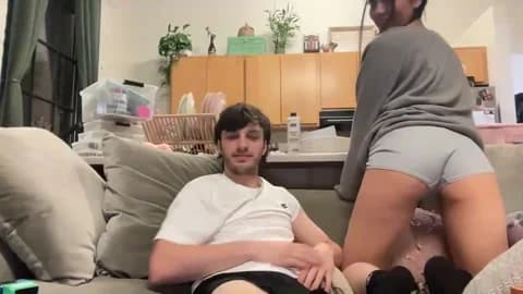 laylakitten4 @ Chaturbate • Recorded March 18, 2026 04:47 • 36m