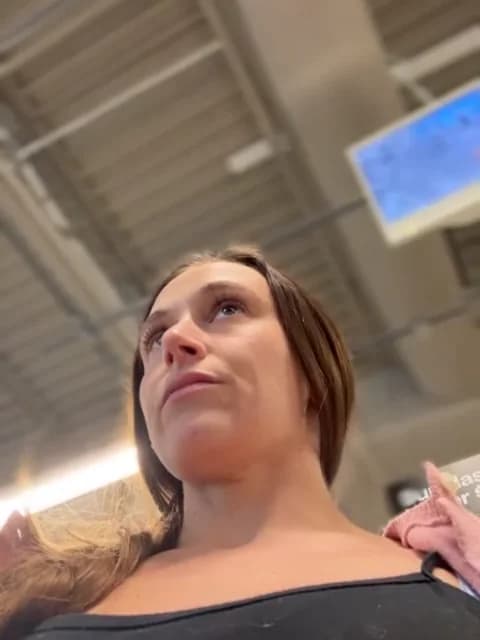 lunagirl13 @ Stripchat • Recorded April 18, 2026 02:46 • 58m