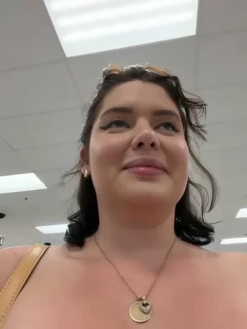 mangolini_parrocini @ Stripchat • Recorded March 15, 2026 02:40 • 33m