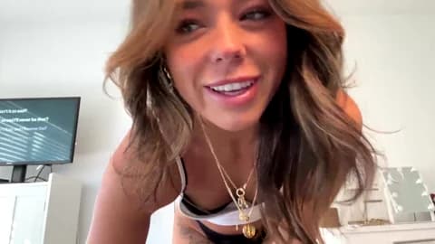 miaxxox @ Chaturbate • Recorded January 19, 2026 17:26 • 120m