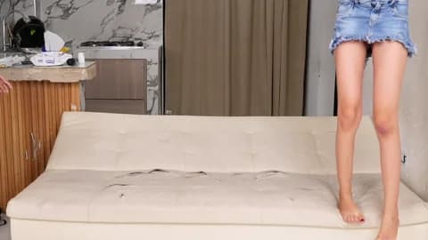 petites_perles @ Chaturbate • Recorded January 12, 2026 22:09 • 34m