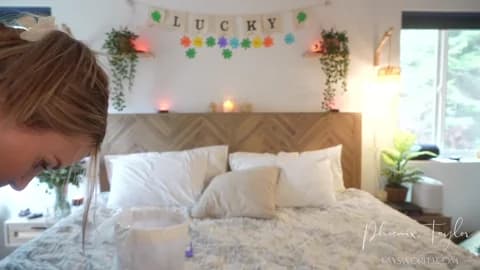 phoenix_taylor @ Chaturbate • Recorded March 8, 2026 21:05 • 44m