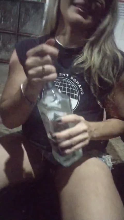 pregnanhot @ Cam4 • Recorded January 18, 2026 05:26 • 32m