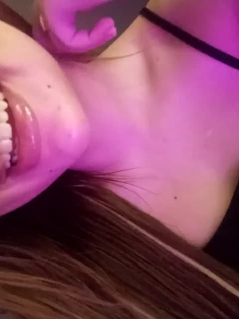 reem_699 @ Stripchat • Recorded April 27, 2026 12:20 • 94m