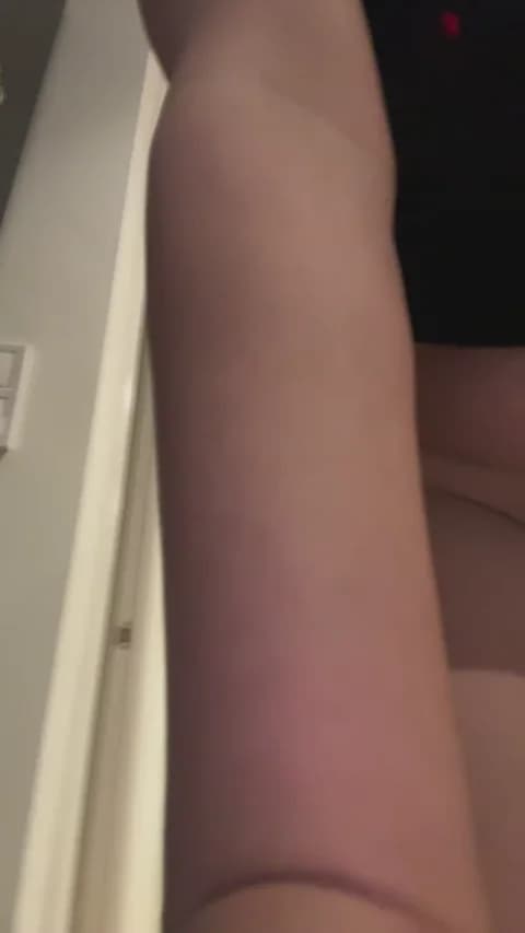 siaparis @ Cam4 • Recorded April 23, 2026 09:00 • 49m