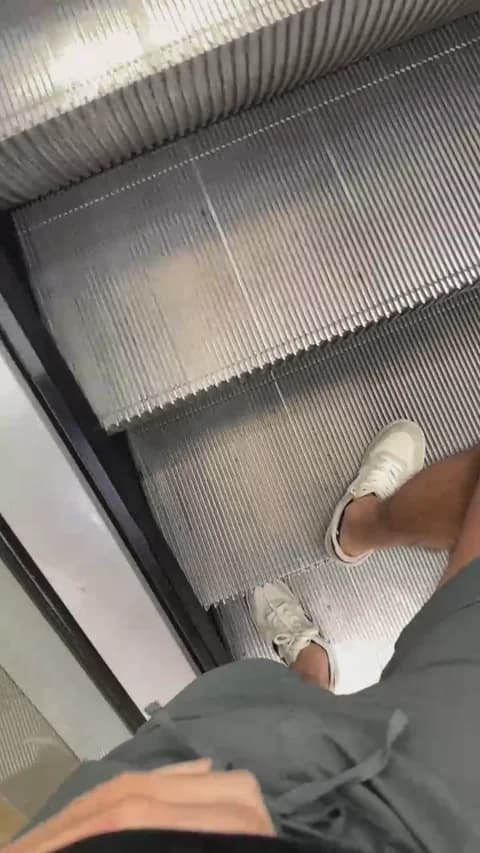 spspdot @ Cam4 • Recorded March 22, 2026 21:32 • 35m