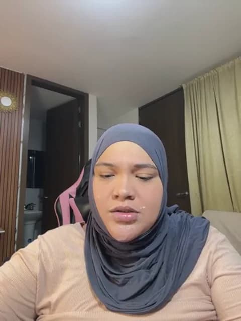 sweetmuslim01 @ Stripchat • Recorded June 1, 2026 05:43 • 59m