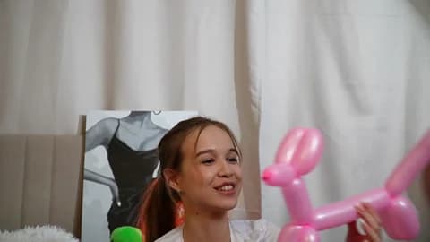 yeepshyy @ Chaturbate • Recorded February 6, 2026 02:45 • 120m